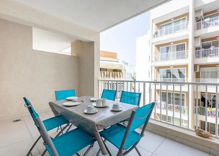 Modern 3br W Terrace Near Beaches & Restaurants By Quicktrips St. Paul's Bay