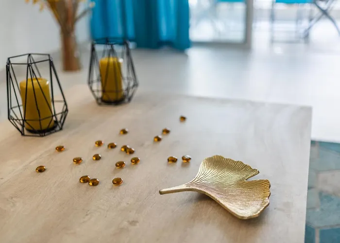 Modern 3br W Terrace Near Beaches & Restaurants By Quicktrips Apartament